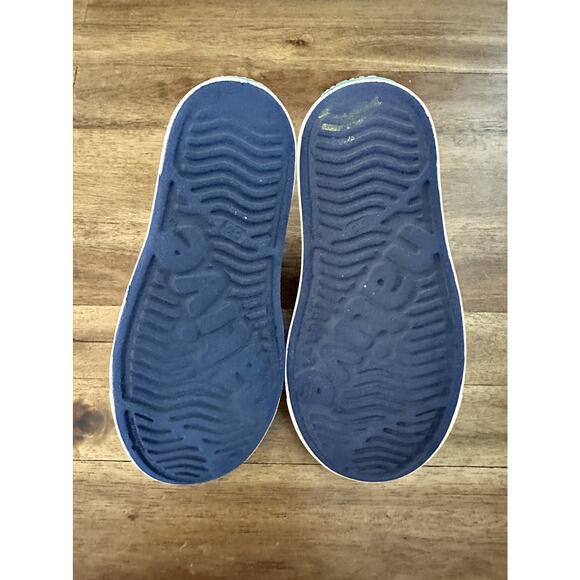 Native Jefferson Patriotic Red Blue Cream Waves Slip On Waterproof Shoes C10 - Picture 7 of 12